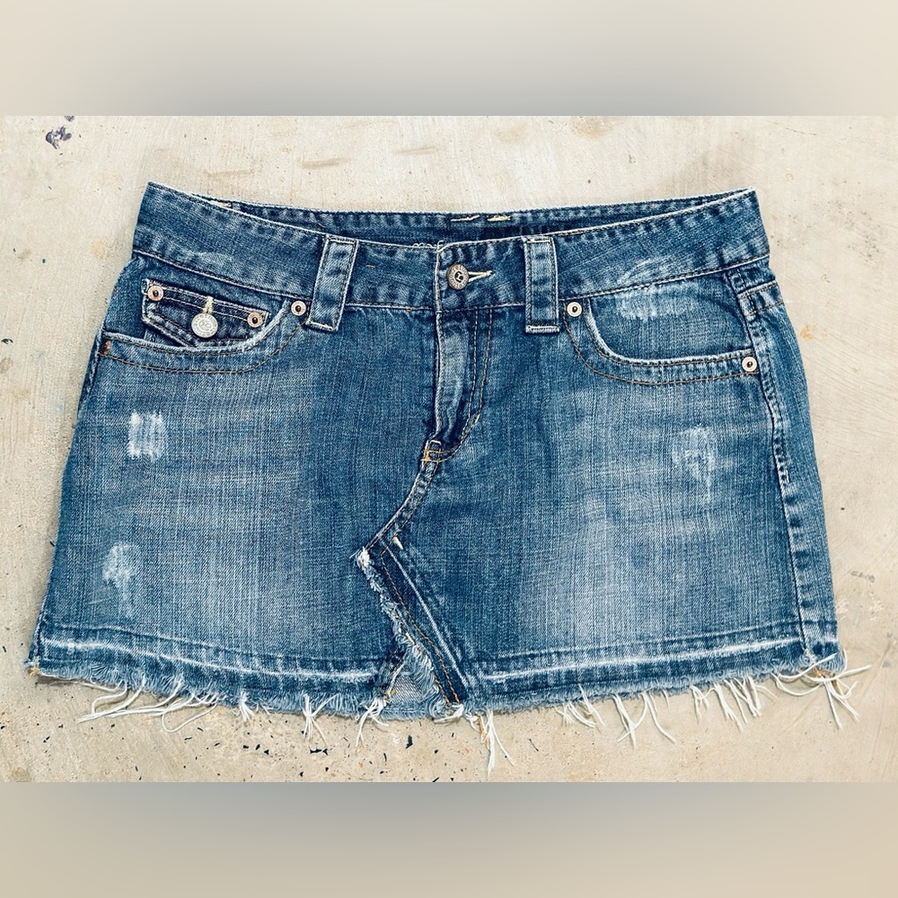 VINTAGE MINI SKIRT refuge Denim - Distressing No Stretch Sz 9 - BLUE